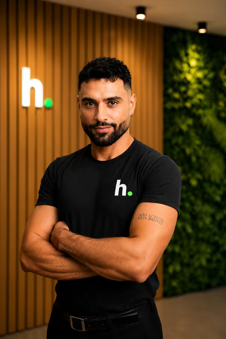 Edgar, Master Stylist at HELIN Hair Hørsholm